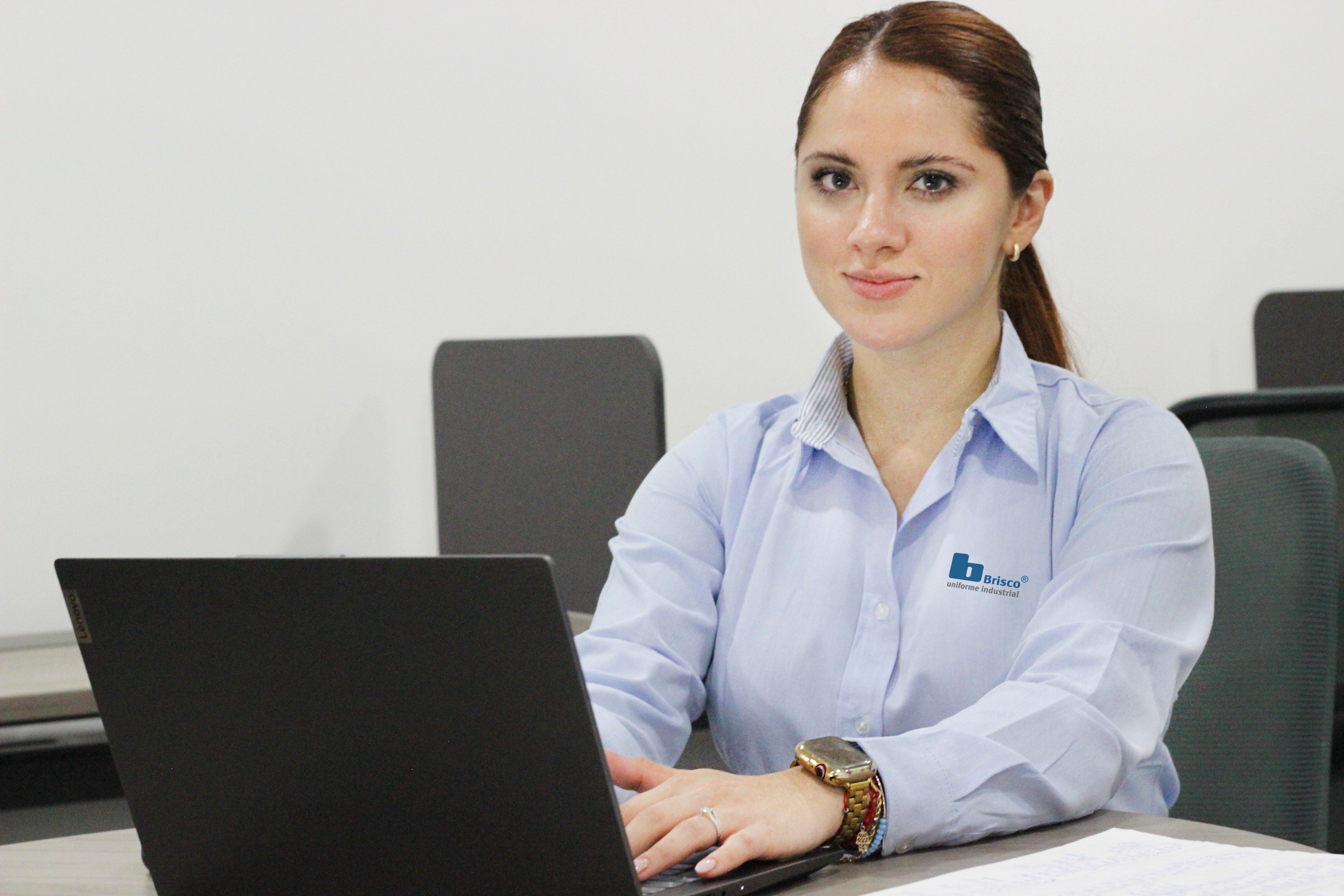 Uniforme para gasolineras – Brisco Industrial